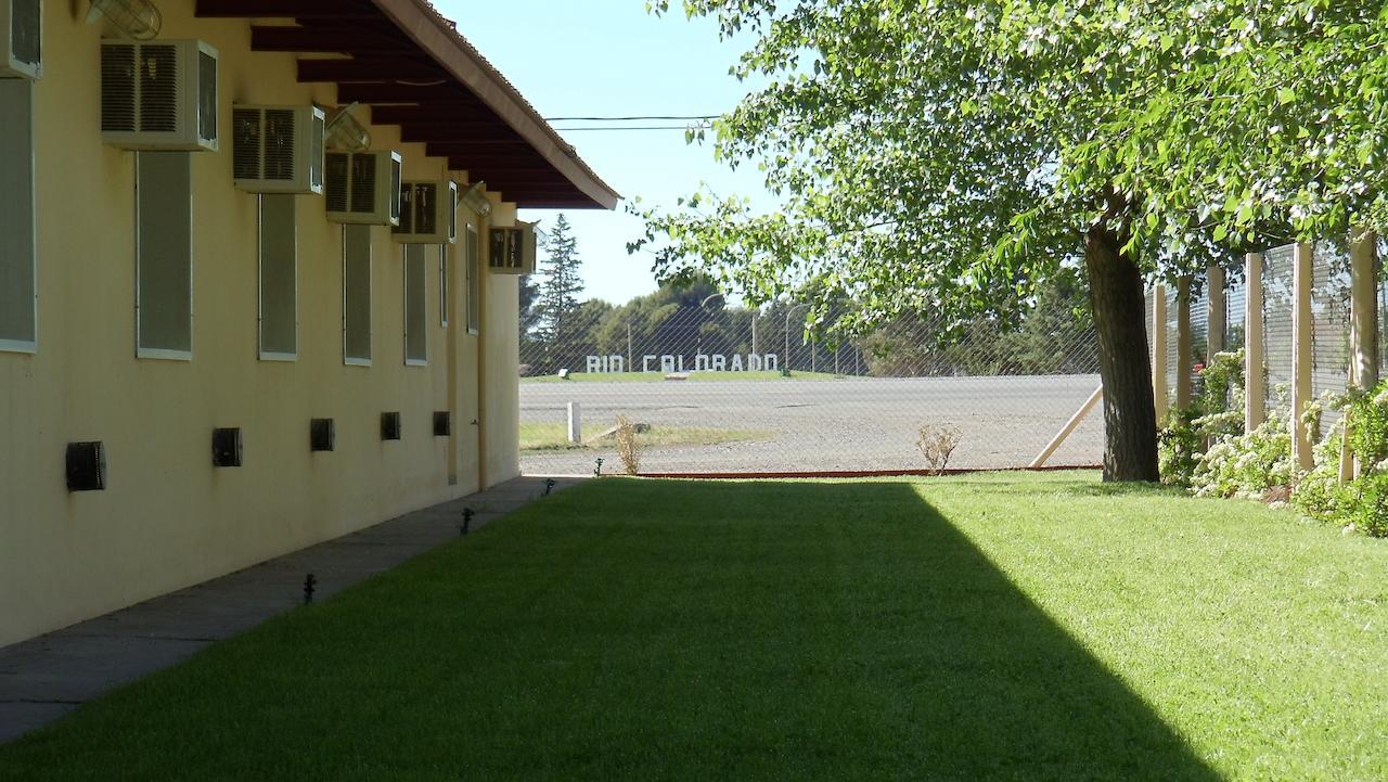 Hotel Quelu Leufu Rio Colorado Luaran gambar