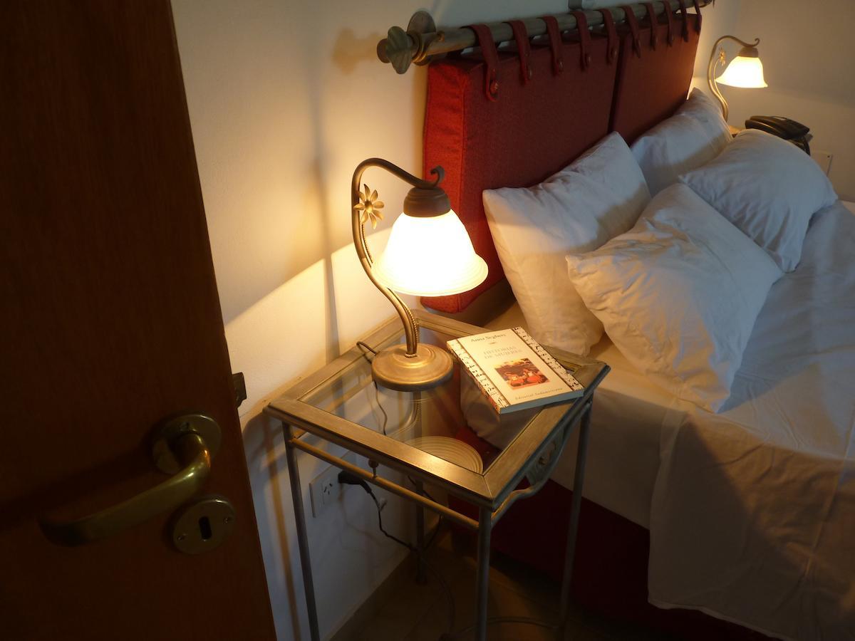Hotel Quelu Leufu Rio Colorado Bilik gambar