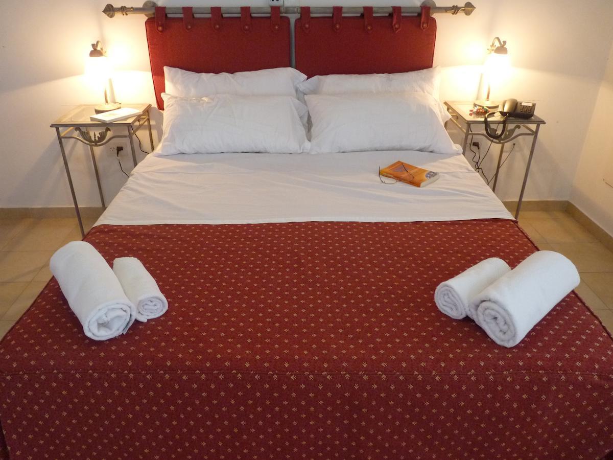 Hotel Quelu Leufu Rio Colorado Bilik gambar